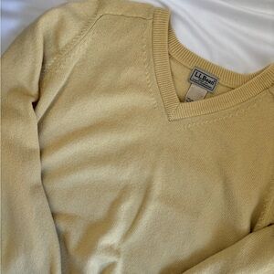 L.L. Bean Men's Yellow Sweater